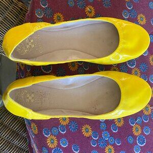 Women's Vince Camuto Yellow Patent Leather Ballerina Flats Size 8.5